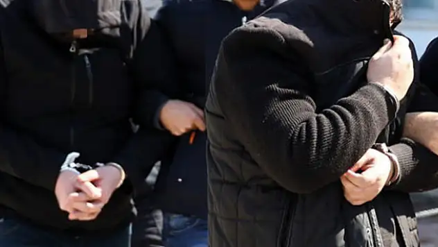 Adana merkezli FETÖ operasyonu!