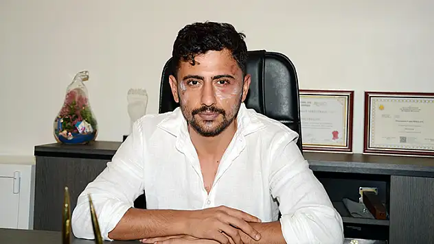 Adana'da diş hekimi muştalı saldırıya uğradı
