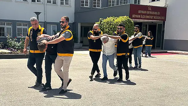 Adana'da eski sevgili dehşeti: Kıskançlık krizine girip kafe kurşunlattı