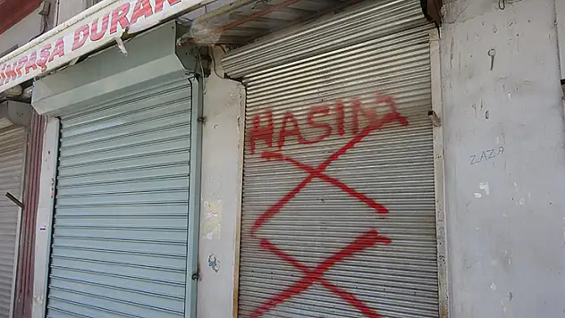 Adana'da 'Hasım' yazısını gören çaycı, dönerciyi vurdu