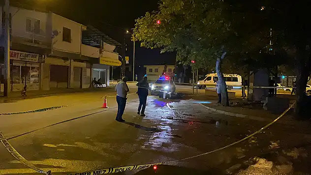 Adana'da iki grup arasında bıçaklı kavga: 4 yaralı

