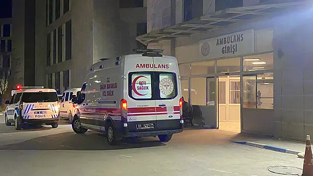 Adana'da kadın cinayeti: Boşanma aşamasındaki 5 çocuğunun annesi bıçakla öldürüldü
