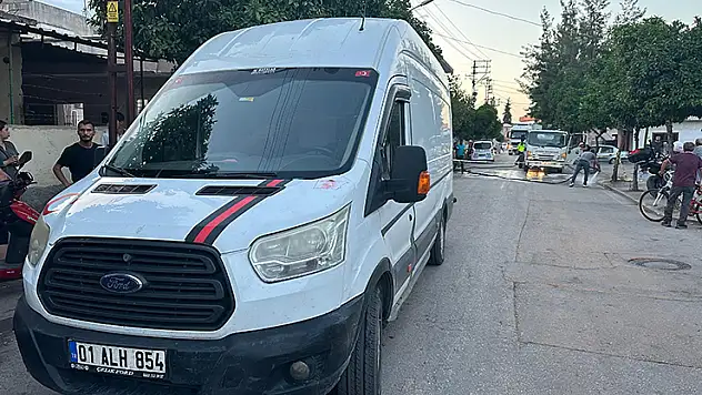 Adana'da kamyonetin çarptığı bisikletli çocuk öldü