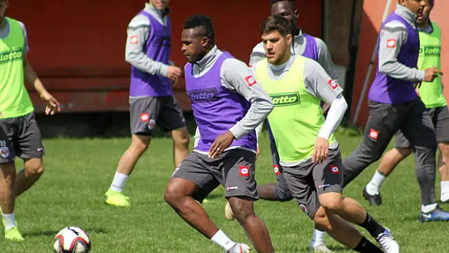 Adanaspor Konya'ya geliyor