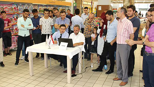 Adese, 2 Otomobil Birden Kazandırdı