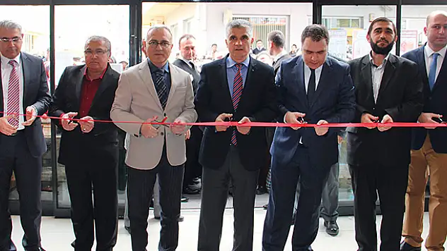 Adese, Bozkır'da Mağaza Açtı