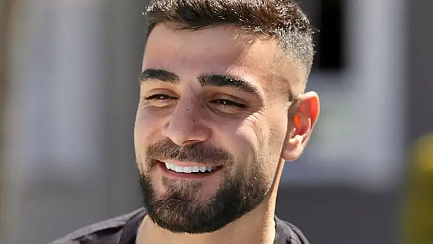 Adil, Adana maçında yok