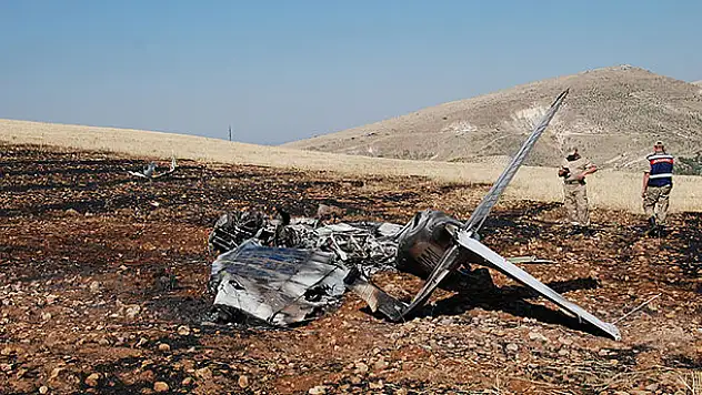 Adıyaman'da eğitim uçağı düştü