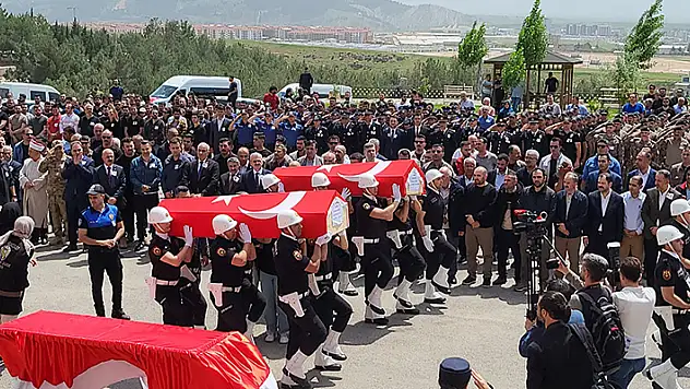 Adıyaman'da, şehit polisler için tören düzenlendi
