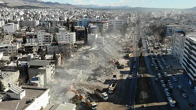 AFAD: 'Depremde 38 bin 44 vatandaşımız hayatını kaybetmiştir'
