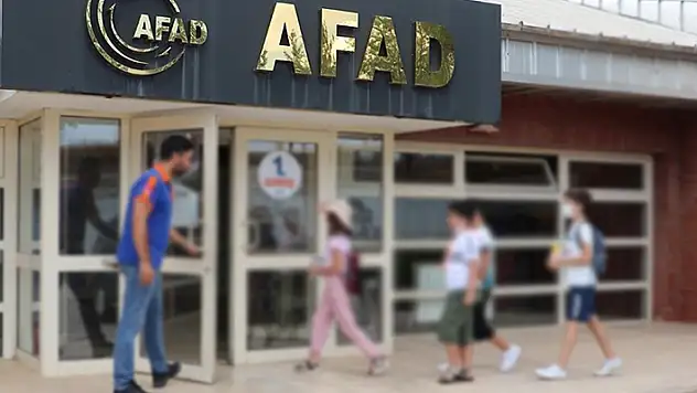 AFAD'ın yangın ve sel afetleri yardım kampanyasına 132,8 milyon lira bağış yapıldı
