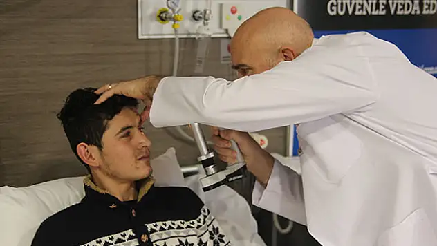 Afgan Muhammed'in dünyası Türkiye'de aydınlandı