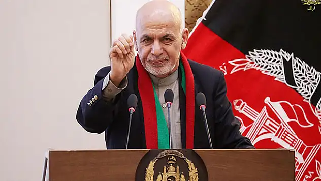 Afganistan Cumhurbaşkanı Gani: Cumhurbaşkanı olarak vatanı savunmaya devam edeceğim