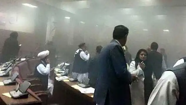 Afganistan Parlamentosu'na saldırı!