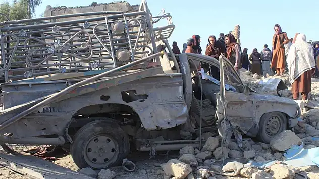 Afganistan yönetimi: Pakistan ile karşılıklı saldırılarda 52 kişi hayatını kaybetti