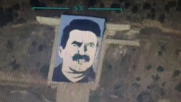 Afrin'deki Abdullah Öcalan Anıtının Yerle Bir Edildiği Anlar Kamerada!