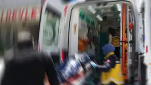 Afyonkarahisar'da akrabaların arazi kavgası: 1 ağır yaralı
