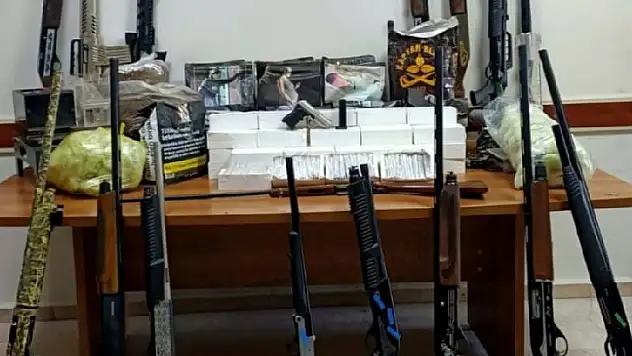 Afyonkarahisar ve Konya'da kaçakçılık operasyonunda 2 şüpheli yakalandı
