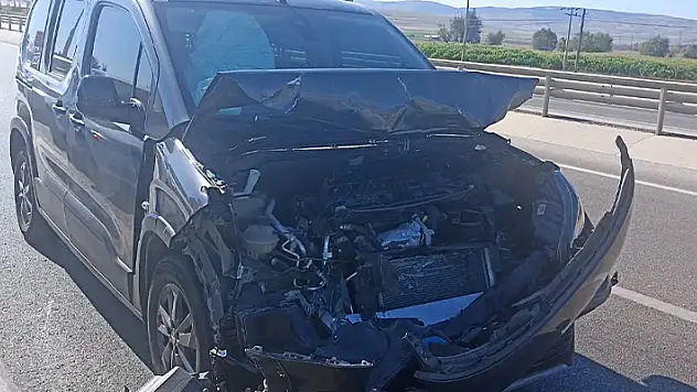 Afyonkarahisar'da trafik kazası: 6 kişi yaralandı
