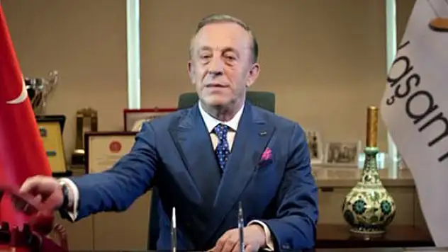 Ağaoğlu'nun Reklamı Kaldırılabilir