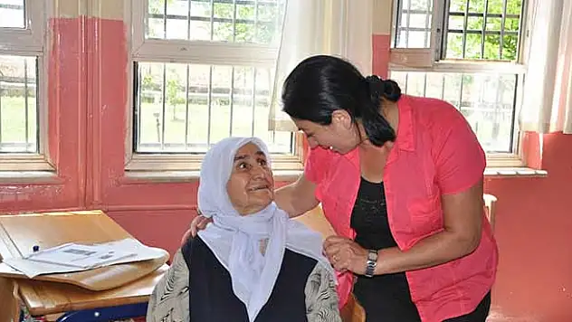 AGİT heyetinden seçim incelemesi
