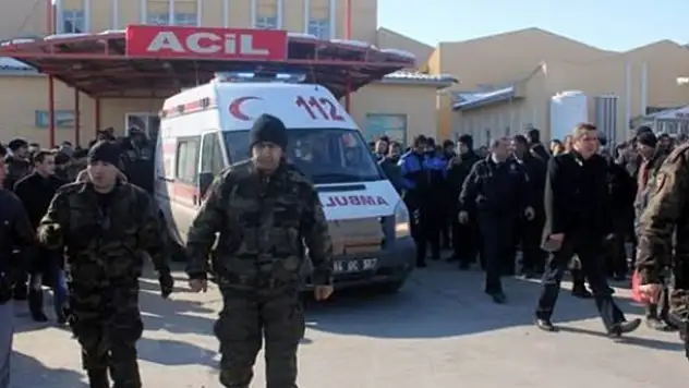 Ağrı'da özel harekat polisi şehit oldu