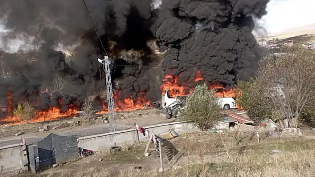 Ağrı'da yolcu otobüsü ile tanker çarpıştı: 7 kişi hayatını kaybetti