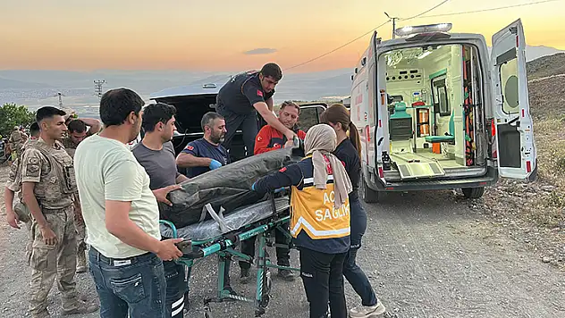 Ağrı Dağı'na tırmanış sırasında kalp krizi geçiren dağcı hayatını kaybetti