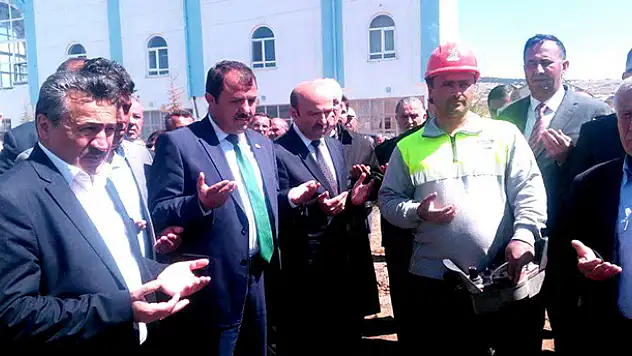 Ahırlı'da cami açılışı