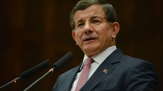 Ahmet Davutoğlu aday değil