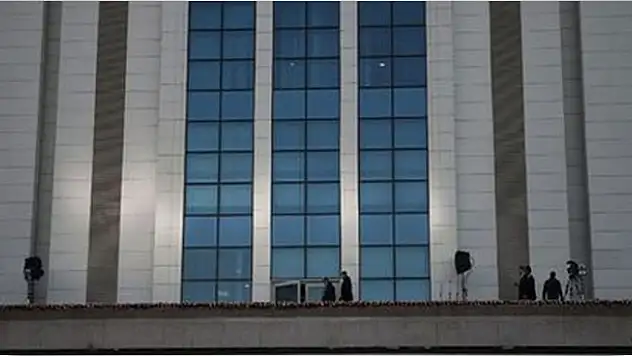 Ahmet Davutoğlu balkon konuşması yapacak