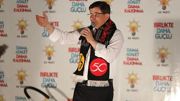 Ahmet Davutoğlu, Eskişehir Havalimanı'nın yeni ismini açıkladı