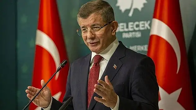 Ahmet Davutoğlu Konya'da 'Saadet Gelecek' toplantısına katılacak
