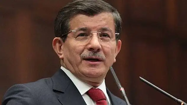 Ahmet Davutoğlu'ndan Hakan Fidan açıklaması