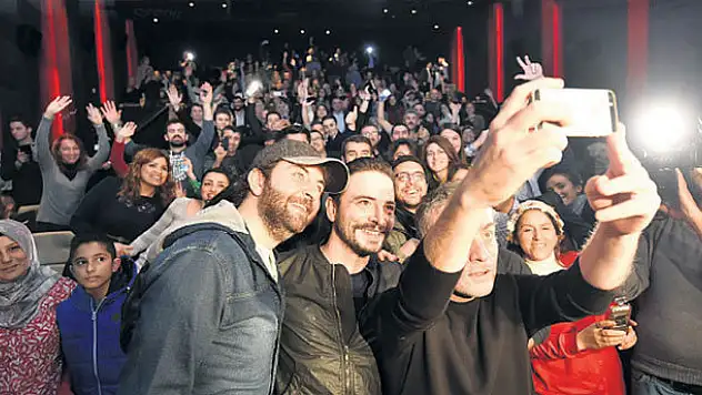 Ahmet Kural ve Murat Cemcir'den Düğün Dernek 3 müjdesi! - Düğün Dernek 3 ne zaman çıkıyor?