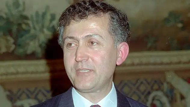 Ahmet Taner Kışlalı suikastının üzerinden 26 yıl geçti