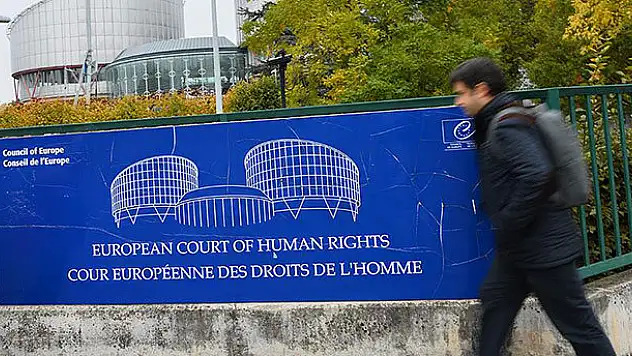 AİHM 'tele kulak' davasında Rusya'yı mahkum etti