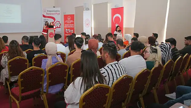 Aile ve Gençlik Fonu'na Hatay'da 2 bin 321 çift başvurdu
