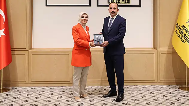 Aile Ve Sosyal Hizmetler Bakanı Göktaş, Başkan Altay'ı ziyaret etti