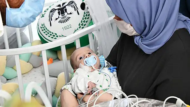 Ailesinin çabaları sonuçsuz kaldı! Konya'da SMA hastası Ali bebek yaşama tutunamadı
