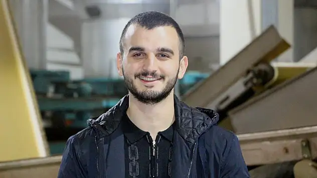 Ailesinin kurduğu fabrikayı işleten 24 yaşındaki yönetici: Gençlerimiz iş beğenmiyor