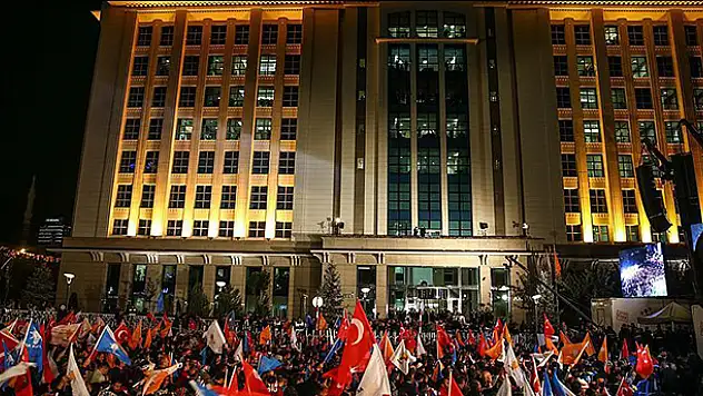AK Parti beşinci kez birinci çıktı