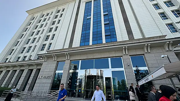 AK Parti'de Olağan Kongre süreci ekimde başlıyor
