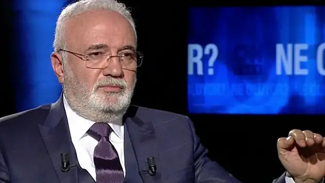 AK Parti'den Abdullah Gül'e çağrı
