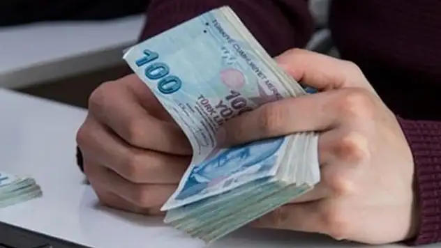 AK Parti'den asgari ücret teklifi! TBMM'ye sunuldu