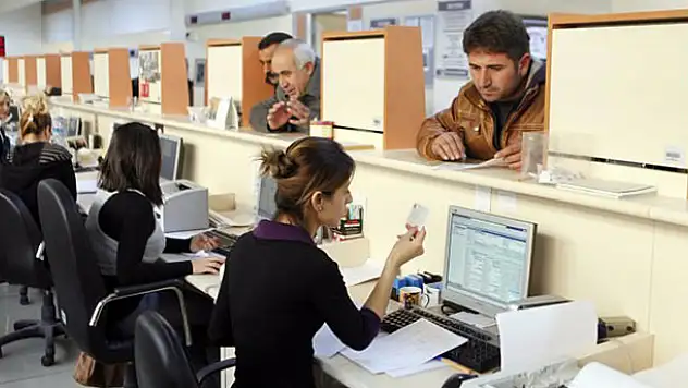 Ak Parti'den flaş 'Gri Memurluk' açıklaması!