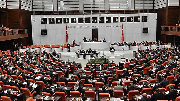 AK Parti'den kişisel verilerin korunması tasarısına ilişkin bilgi notu