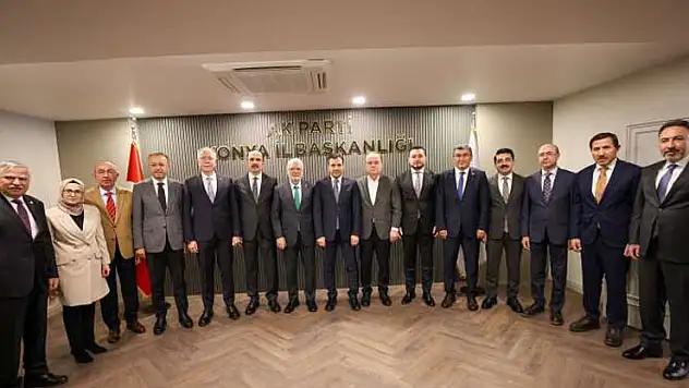 AK Parti Genel Başkan Vekili Elitaş, parti teşkilatıyla bir araya geldi