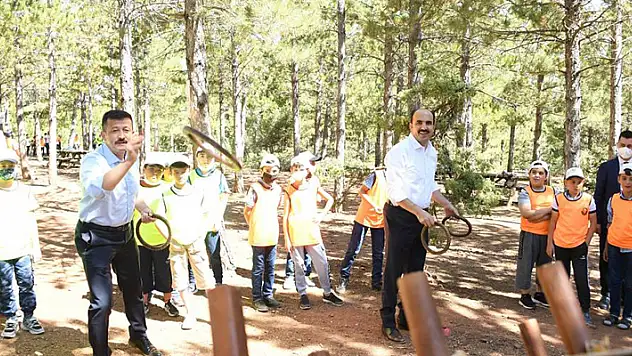 AK Parti Genel Başkan Yardımcısı Dağ yaz kamplarını ziyaret etti