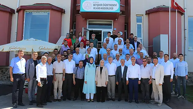 AK Parti Genel Başkan Yardımcısı Usta, Konya'da STK temsilcileriyle buluştu
